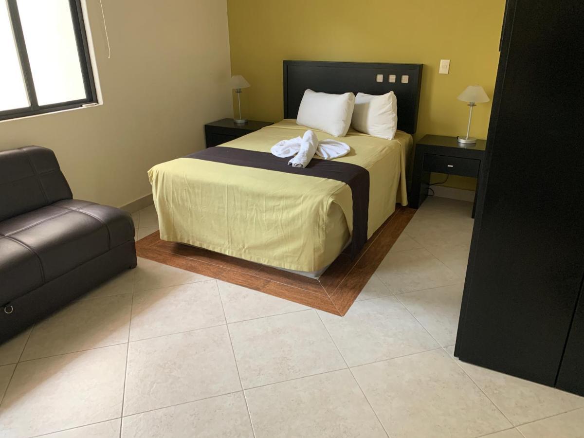 Hotel Escala Puebla Centro Luaran gambar