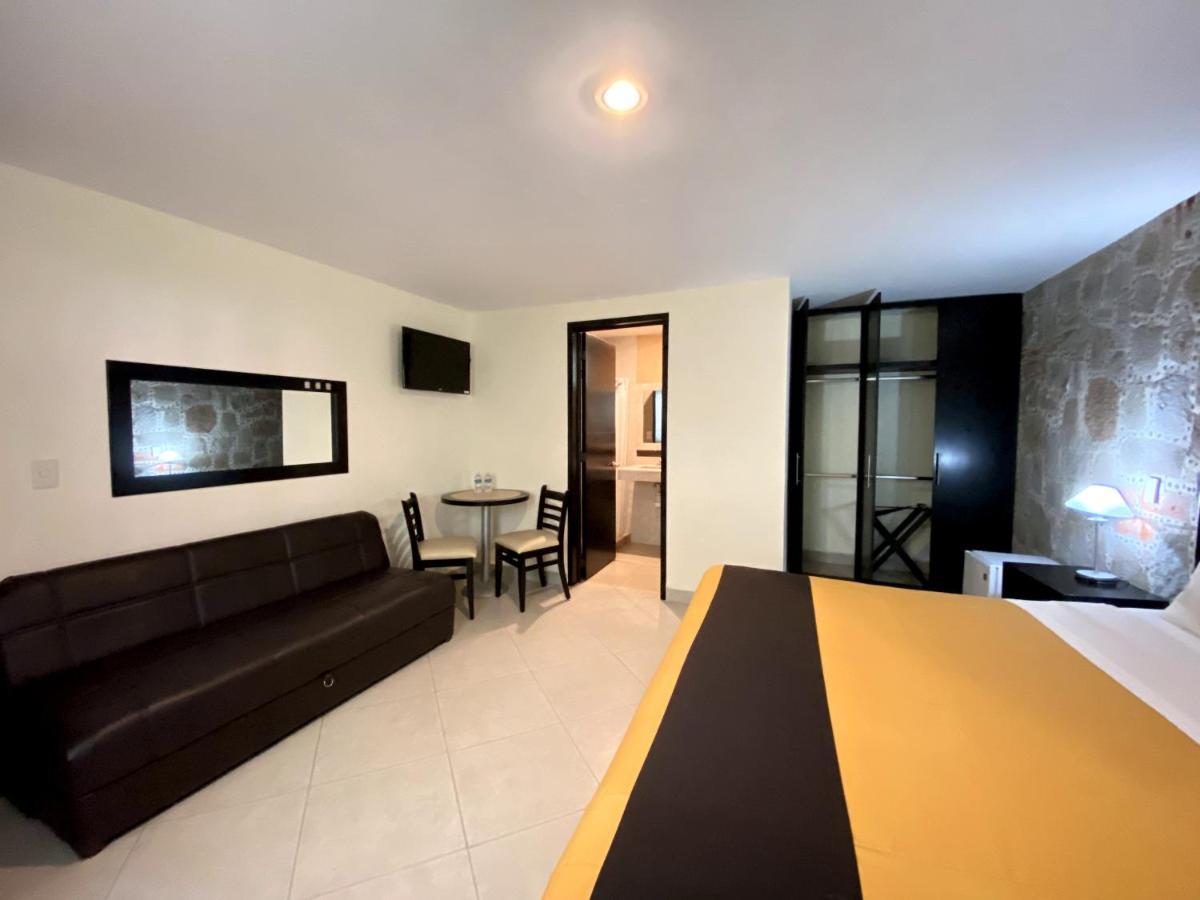 Hotel Escala Puebla Centro Luaran gambar